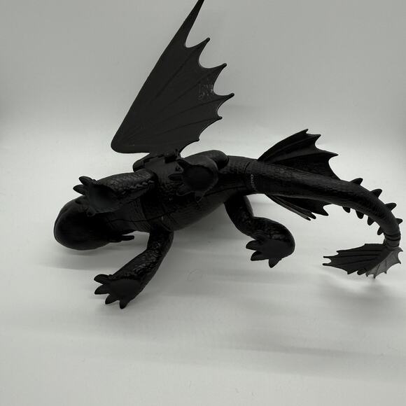 How To Train Your Dragon Action Figures Lot Toothless Night Fury Httyd Toy - Picture 5 of 7